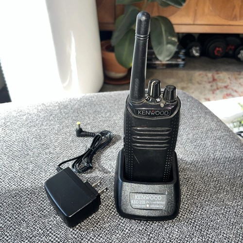 Kenwood d340 uhf digital - kenwood,