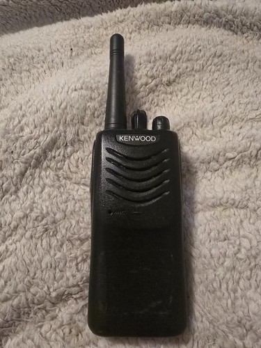 Kenwood 3000 uhf two way - tk-3000,