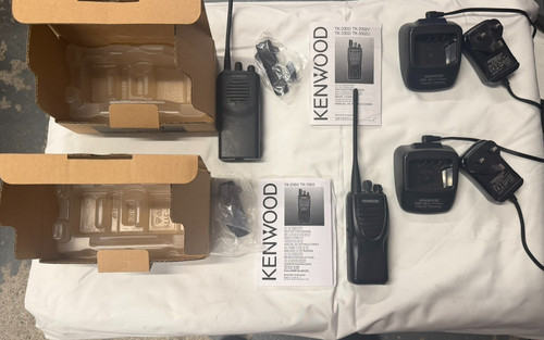 Kenwood 3302 uhf 440 - uhf, 440-470mhz